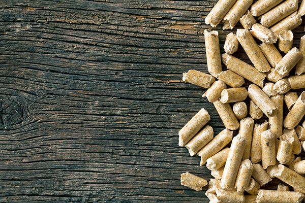 Wood pellets as fuel option for stoves and fireplaces - Behr Necessities